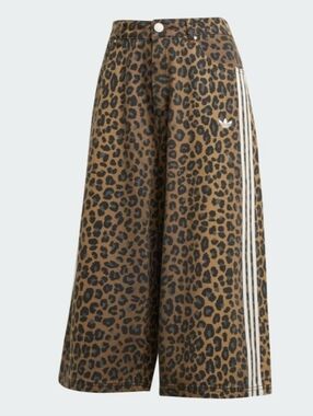 Adidas Leopard Denim Burmuda shorts